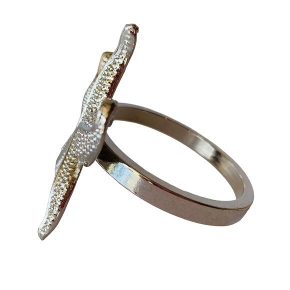 Coastal Starfish Napkin Ring Holder Set of 4 Silver Textured Table Beach Home - Picture 5 of 11
